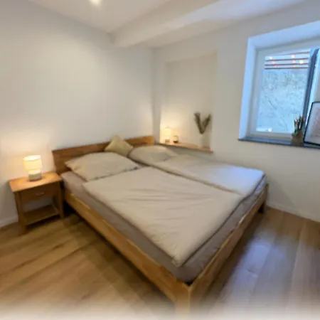 Zur Burgruine Appartement *